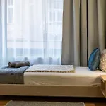 Holidays & 아파트 부다페스트