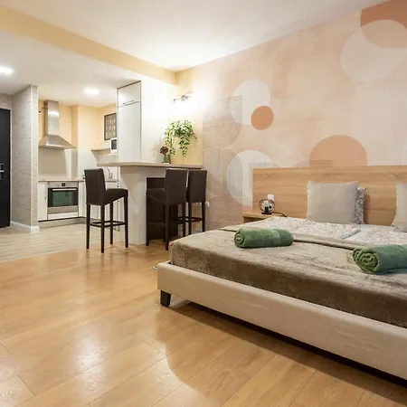 Holidays & Βουδαπέστη