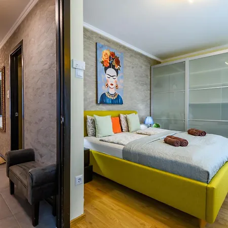 Holidays & Apartment