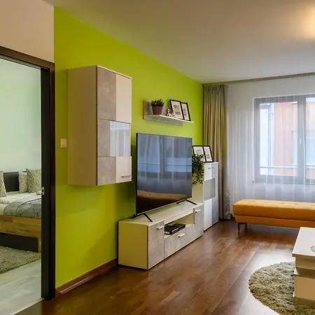 Holidays & Διαμέρισμα