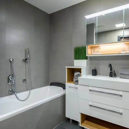 Διαμέρισμα Holidays &