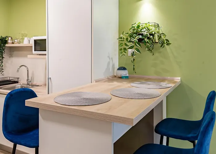 Lägenhet Holidays & Budapest