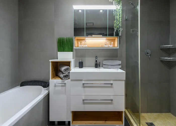 Holidays & Lägenhet *